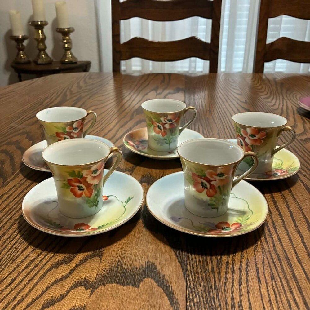Vintage Floral Demitasse Cup and Saucer Set – 4 Matching Pieces – Gold Trim